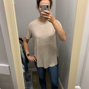 Cotton tee with side slits